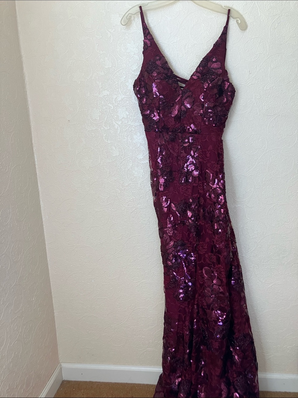 Blondie Nites Sequin Lace V-Neck Maxi Dress - Burgundy-SIZE 7